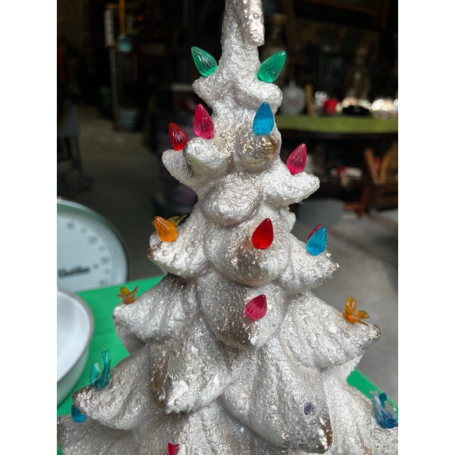 1970s White Light-Up Christmas Tree With Wind-Up Music Box (Rudolph the Red Nosed Reindeer) For Sale In Atlanta - Image 6 of 7