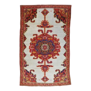 Antique Hand Knotted Persian Rug. 4'x 6'9"