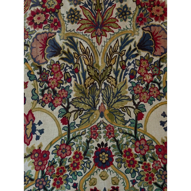 2020s Lee Jofa Tetbury 10 Yards Multi Fabric 2013134.735 Royal Oak Anniversary Collection For Sale - Image 5 of 7