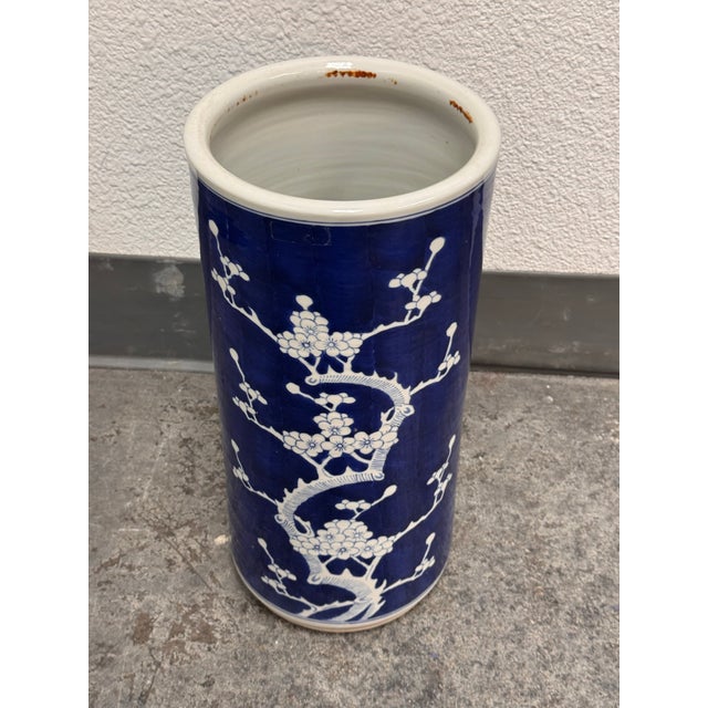 Blue Chinoiserie Style Blue + White Ceramic Umbrella Stand, Vintage For Sale - Image 8 of 12