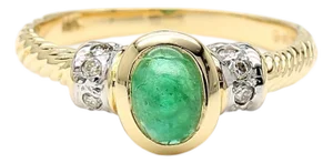 0.70 Carat Cabochon Emerald Bezel Set 14k Gold Ring, Size 7