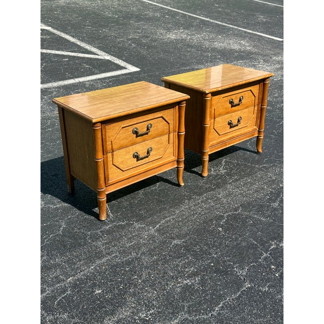 Coastal Coastal Faux Bamboo Pair of Nightstands by Broyhill For Sale - Image 3 of 3