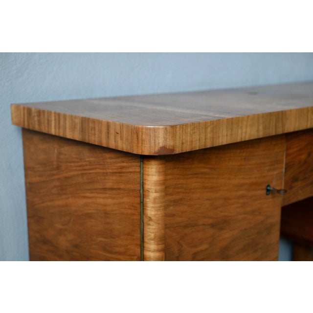 Art Deco Boudoir Dressing Table in Elm Burl and Brass, 1930s For Sale - Image 13 of 14