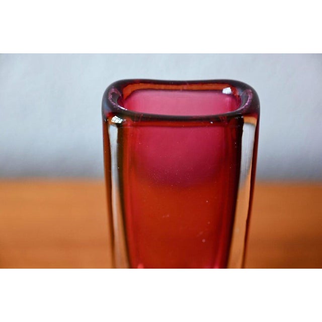 Swedish Glass Vase by Nils Landberg for Orrefors, 1960s For Sale - Image 6 of 13