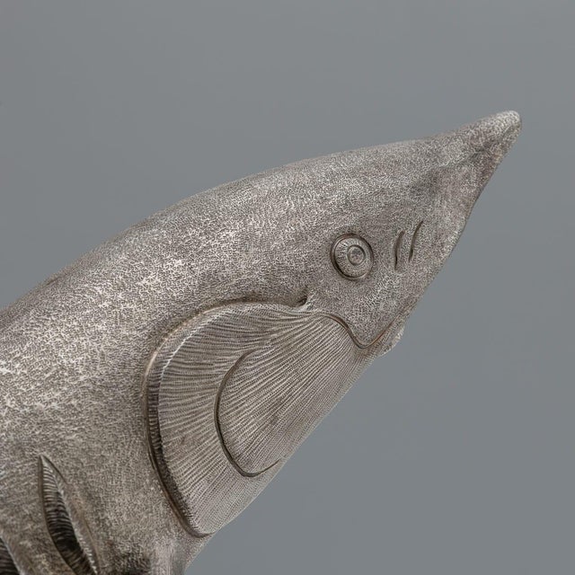 20th Century Elizabeth II Silver Sturgeon-Form Caviar Server from Asprey & Co, 1965, Set of 2 For Sale - Image 10 of 18
