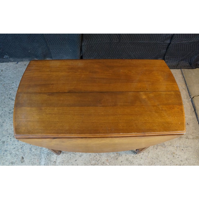 Antique American Victorian Mahogany Drop Leaf Dining Table Expandable Console For Sale - Image 6 of 18