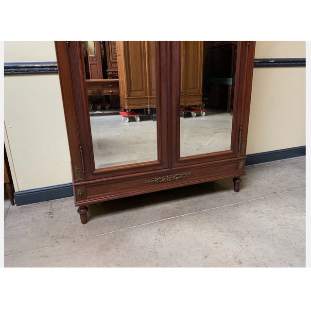 Antique Art Nouveau Cabinet in Walnut, 1900 For Sale - Image 10 of 11