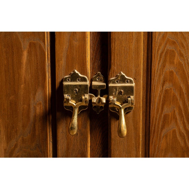 Early 20th Century 4-Door Oak Ice Box For Sale - Image 11 of 11