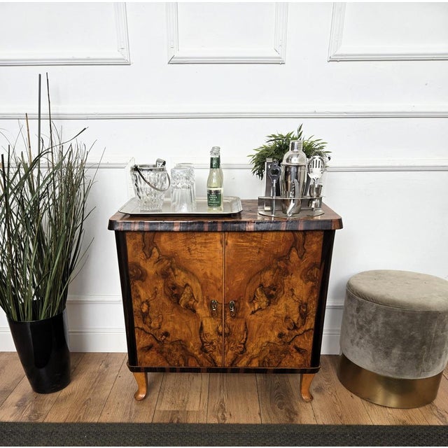 Metal Mid-Century Italian Art Deco Walnut Burl Veneer and Mirror Mosaic Bar Cabinet, 1950s For Sale - Image 7 of 12