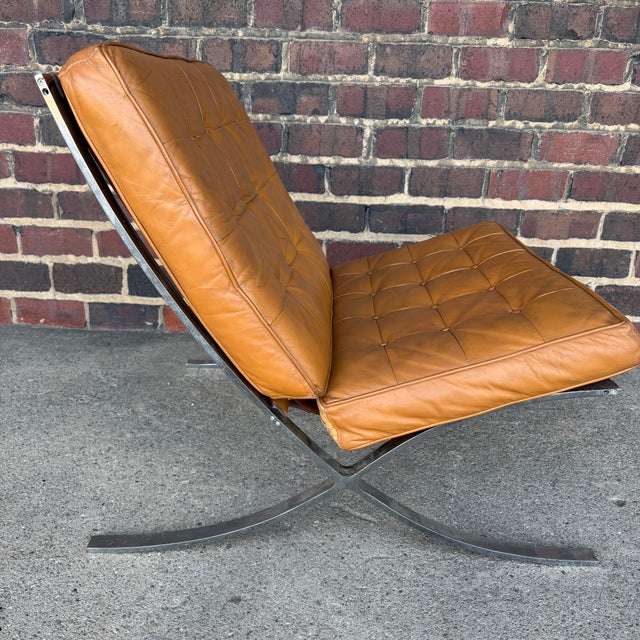 Mies Van der Rohe Tan Leather Mid Century Barcelona Style Lounge Chair For Sale - Image 4 of 12