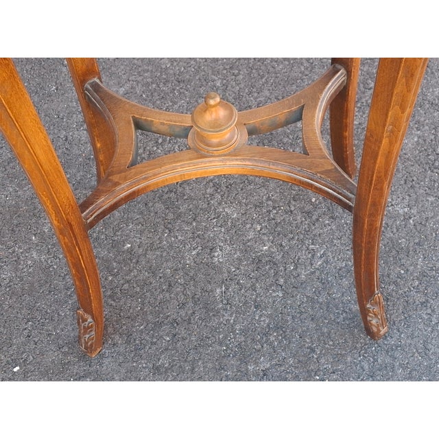 20th Century Louis XV French Carved Foliate Giltwood and Marble Top Side Table For Sale - Image 12 of 12