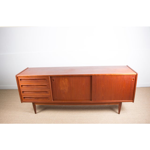 Danish Teak Sideboard by Johannes Andersen for Skaaning Mobelfabrik, 1960 For Sale - Image 3 of 18