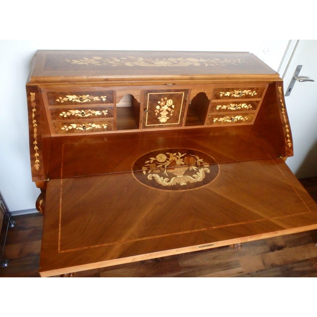 Ladies Secretaire with Flowers and Birds, 1890s, in Very Good conditions. Designed 1890 to 1919