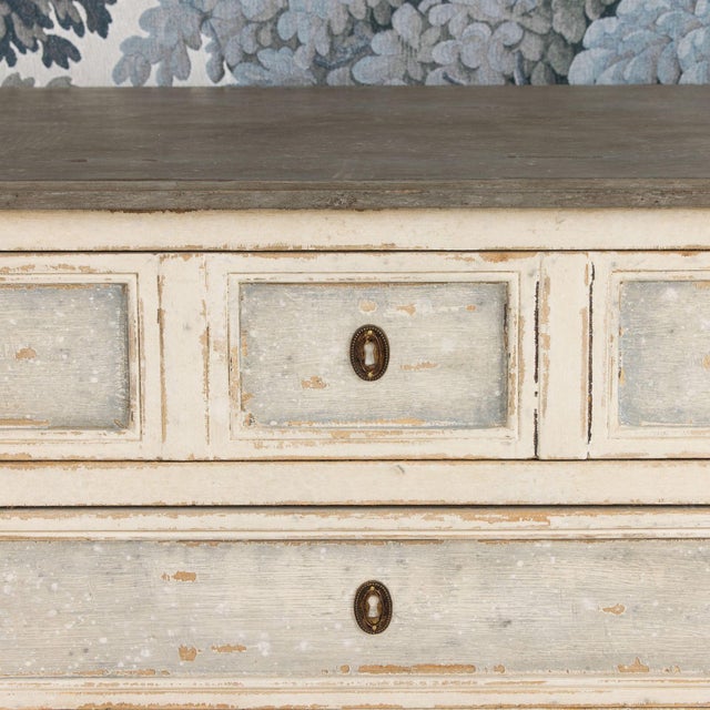 Dove Gray French Louis XVI Style Bedside Commode in Original Paint, Circa 1910 For Sale - Image 8 of 16