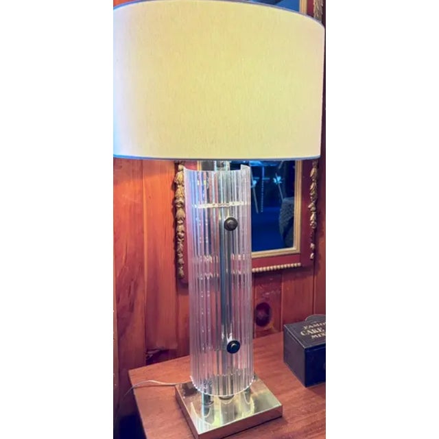 Mid Century Lucite Acrylic Lamp With a Three Way Illuminated Lamp Body For Sale - Image 9 of 9