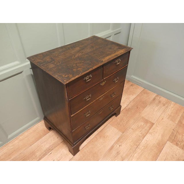 18th Century Georgian Oak Chest of Drawers For Sale - Image 4 of 8