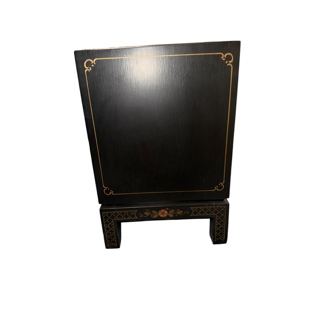 1970s Vintage Chinoiserie Black Lacquer Cabinet Side Table — Hand-Painted Asian Landscape For Sale - Image 5 of 11