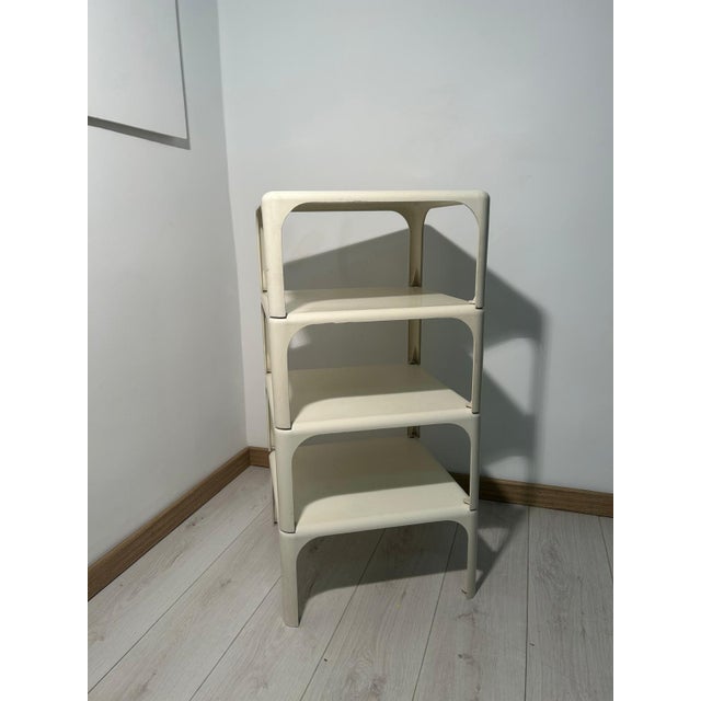 Demetrio 45 Stackable Coffee Tables in White ABS by Vico Magistretti for Artemide, 1970s, Set of 4 For Sale - Image 14 of 14