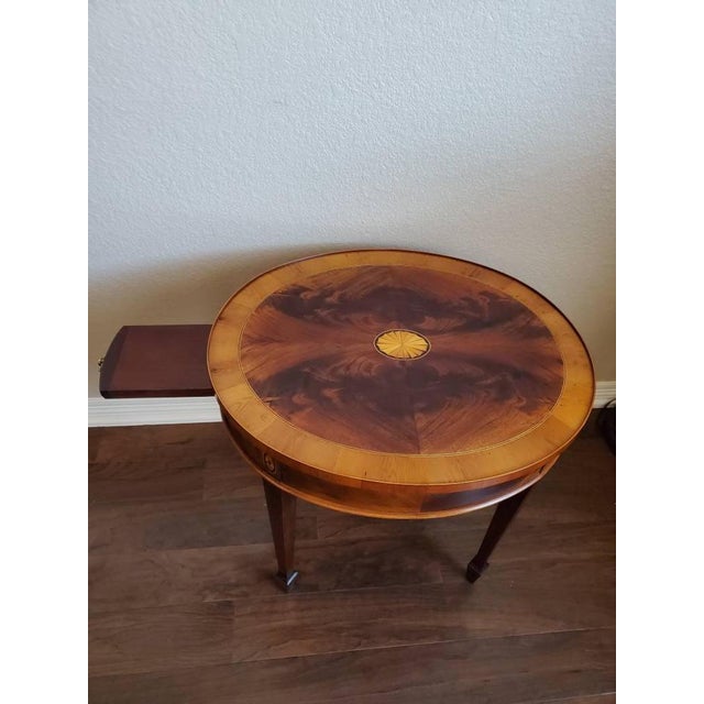 Hekman Mahogany Crotch Mahognay Marquetry Inlaid Copley Place Oval End