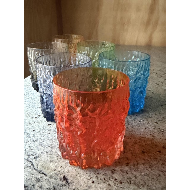 Blue Italian Textured Bark Glasses in the style of Geoffrey Baxter, 1960s, Set of 6 For Sale - Image 8 of 18