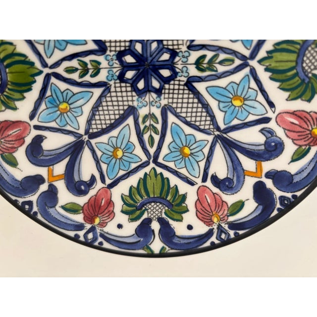 Spanish Spanish Ceramar Talavera Vintage Wall Plate Hand-Painted 7 In. Polychrome Colors For Sale - Image 3 of 12
