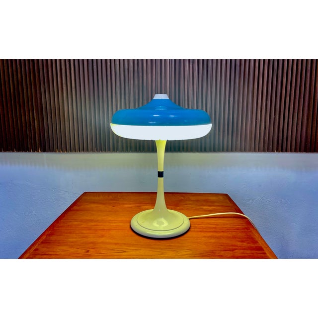 1960s Large Metal and Plastic Siform Table Lamp from Siemens, 1960s For Sale - Image 5 of 18