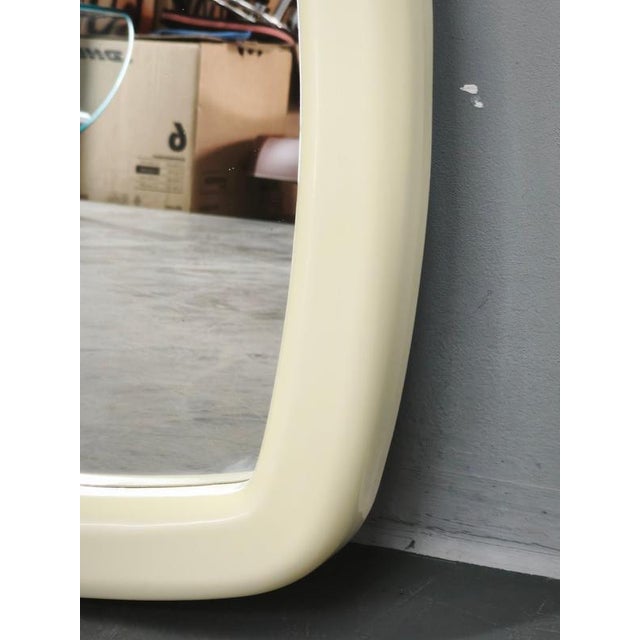 Italian Space Age Square Cream Plastic Wall Mirror, 1970s For Sale - Image 4 of 9