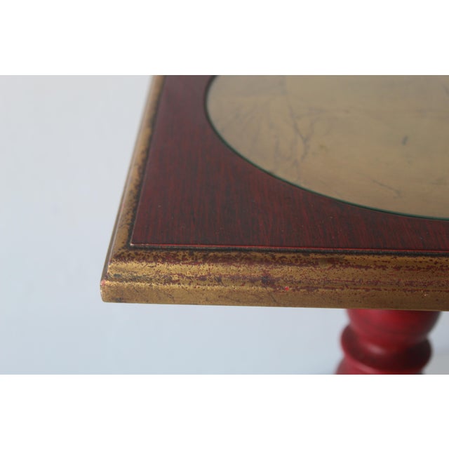 Vintage Italian Florentine Style Gold Gilt Wood Pedestal Side Table Glass Insert For Sale - Image 12 of 13