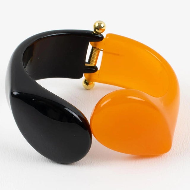 2000 - 2009 Angela Caputi Bi-Color Resin Clamper Bangle Bracelet For Sale - Image 5 of 11