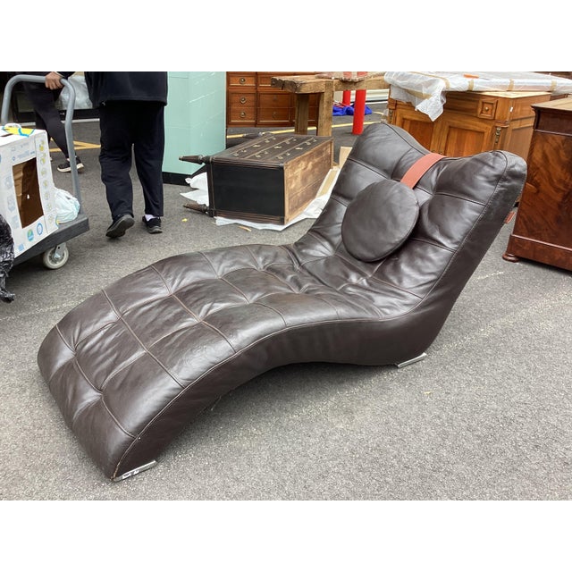 Modern Wave-Chaise Italian Leather by Contempo Furniture For Sale - Image 3 of 11