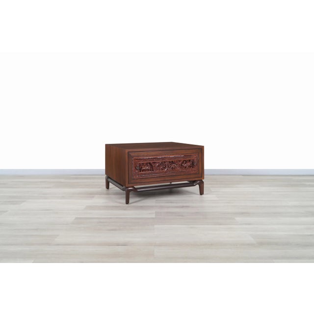 Mid-Century Modern Walnut Nightstands by Maurice Bailey for Monteverdi Young For Sale - Image 9 of 13