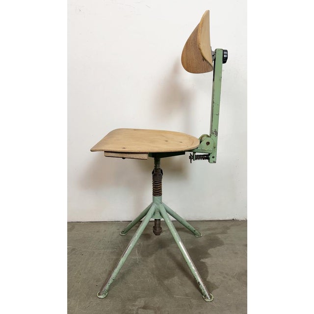 Industrial Green Workshop Chair, 1950s For Sale - Image 11 of 18