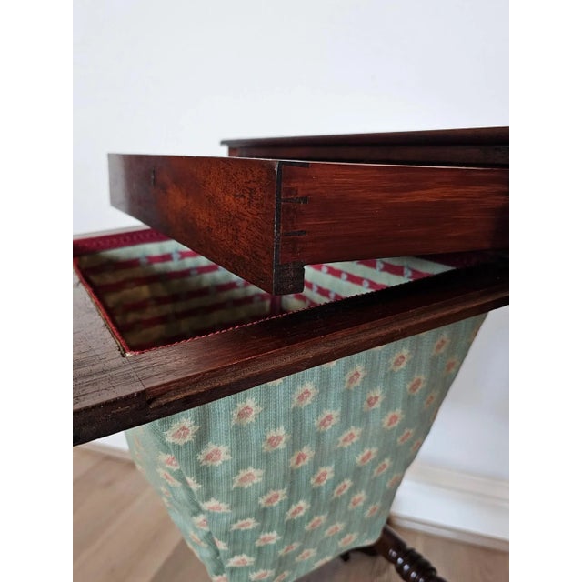 Antique English William IV Period Rosewood Mahogany Sewing Stand For Sale In Dallas - Image 6 of 13
