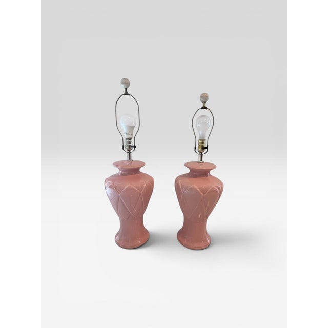 Pair of Vintage Blush Pink Ceramic Diamond Pattern Table Lamps With Three Settings/No Shades For Sale - Image 4 of 11