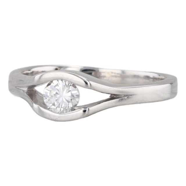 0.28ct Diamond Solitaire Engagement Ring 14k White Gold Size 6 For Sale