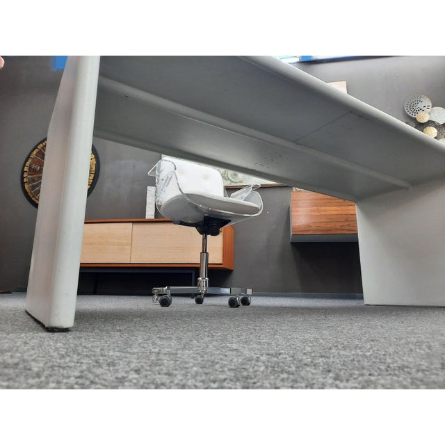 Vintage Space Age Fiberglass Desk, 1970s For Sale - Image 11 of 13