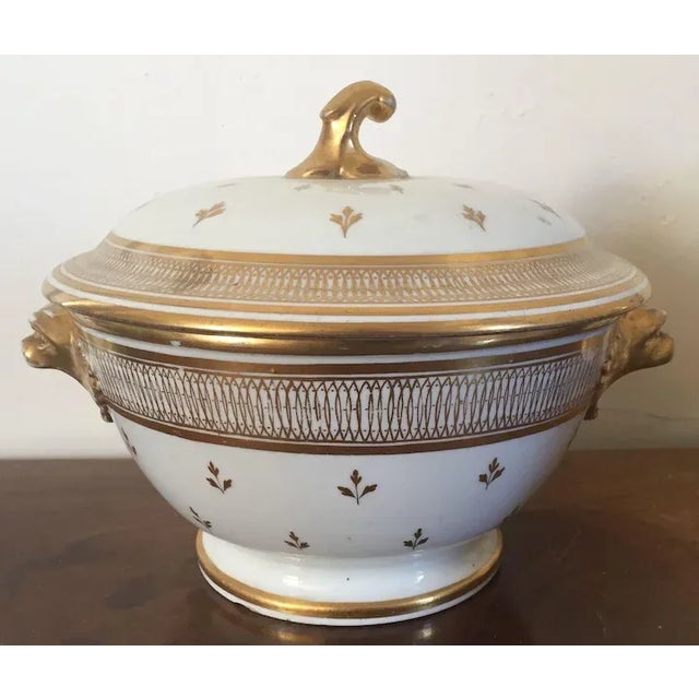 Ceramic 1805 English Regency Coalport Porcelain Round Tureen & Cover For Sale - Image 7 of 11