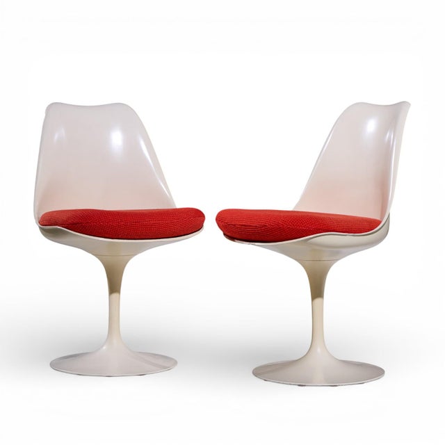 Eero Saarinen for Knoll Mid Century Tulip Side Chair - Pair Each chair measures: 19.25 wide x 23 deep x 32 inches high,...