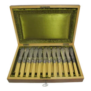 Antique a Williams Sheffield Silver Plate Fork & Knife Fish 24 Pc Box Set