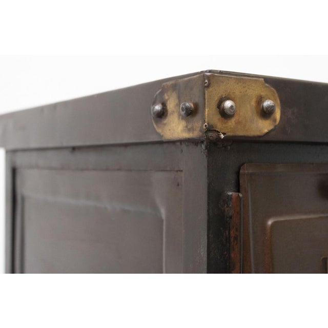 Mid-Century Industrial Steel 15-Tier Cabinet, Italy, 1950s For Sale - Image 16 of 18