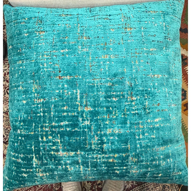 Soft, cozy, elegant and vibrant pillow in sheared teal velvet-blend fabric. The pillow has a new insert. Zippered to allow...