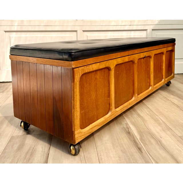 Mid-Century Modern 1960s Lane Mid-Century Oak Cedar Chest Storage Bench With Black Upholstery For Sale - Image 3 of 18