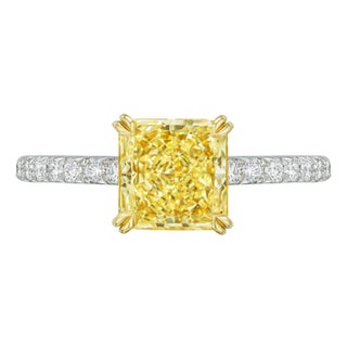 GIA Certified Yellow Radiant Cut 2.00 CT Diamond with Diamond Pave Cocktail Ring, Size 6 For Sale