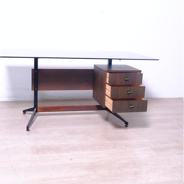 Rosewood Desk with Side Drawers, Italy, 1960s, in Good conditions. Designed 1960 to 1969