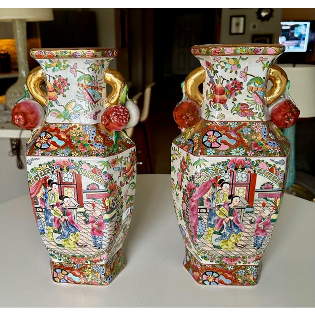 Pair Chinese Export Rose Medallion Porcelain Vases For Sale - Image 4 of 15