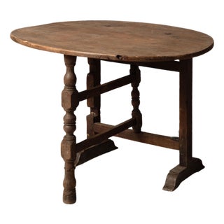 19th Century French Oak Table De Vin (E) For Sale