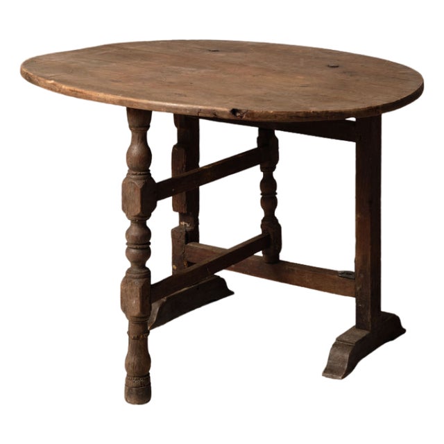 19th Century French Oak Table De Vin (E) For Sale