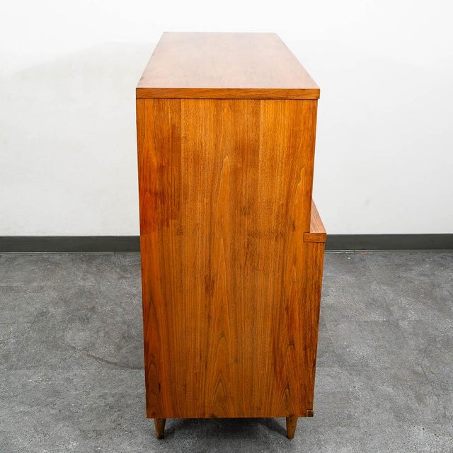 Mid Century Modern Dresser Highboy Kent Coffey Tableau 5 Drawer Walnut Vintage For Sale - Image 9 of 11