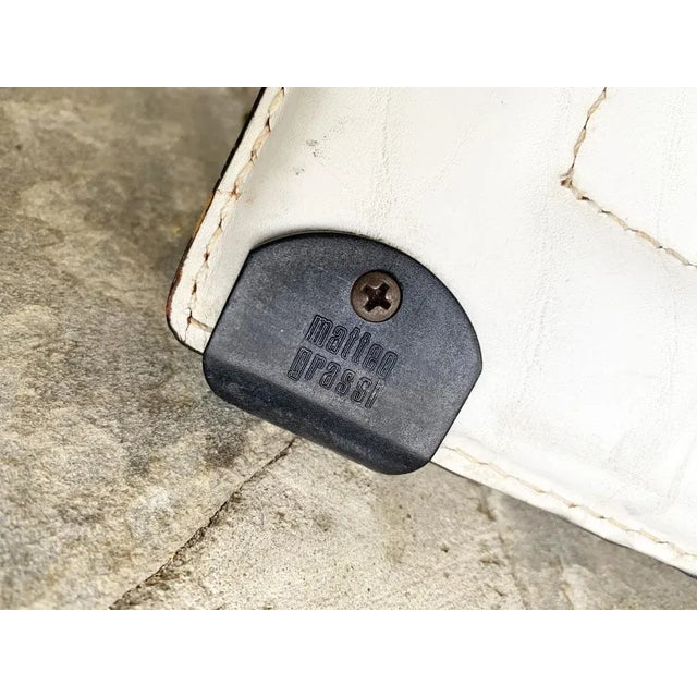 Italian White Leather Armchair by Tito Agnoli for Matteo Grassi, 1970s For Sale - Image 15 of 18