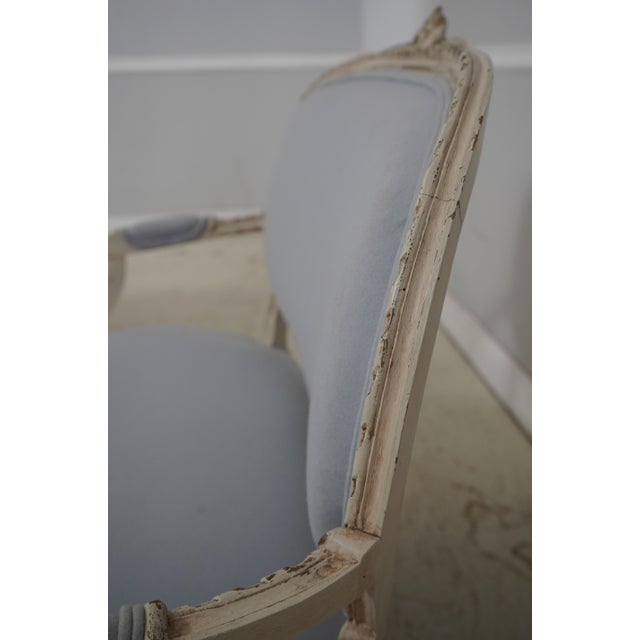 French Louis XVI Style Blue & White Oval Back Settee For Sale - Image 10 of 18